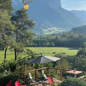 Chez Corinne , Alex France